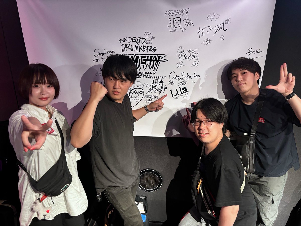 almighty_hrsm's tweet photo. ／

💫ALMIGHTY6周年を記念して
今年もバックドロップを設置しました！🌈

＼

本日は

LADALES
Lila
Hymy

の皆さんにサインを書いて頂きました！
ありがとうございます！👀

ホールに掲示しておりますので是非ご覧ください！🌟

#ALMIGHTY6thANNIVERSARY https://t.co/IMtC6NCvKB