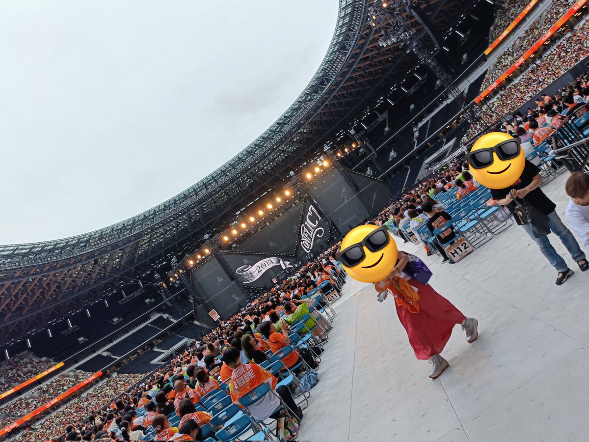 Ha_Ru_HR_'s tweet photo. 今日はミセスのライブ参戦🎤🎹🎸🍏 https://t.co/MwmOi1z2OW
