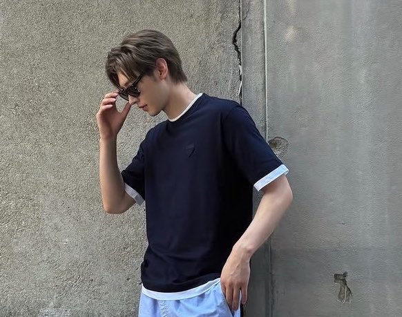 hooniebaekgu's tweet photo. Summer crush 🌊 #sunghoon https://t.co/QxGbYVQDWK