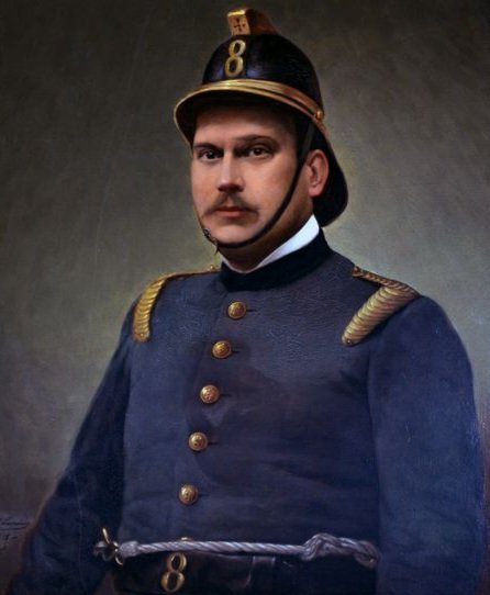 cbsantiago's tweet photo. #HombresConAlmaDeFuego 
El Cuerpo de Bomberos de Santiago recuerda al Mártir Enrique Fredes Zúñiga, de @OctavaCBS , muerto en Acto del Servicio el 4 de julio de 1915, por las lesiones sufridas en el #Incendio de calle San Diego, entre Alameda y Alonso de Ovalle. https://t.co/qOE0j2WJFj