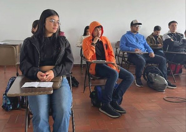 RecUNIMINUTOCB's tweet photo. Hoy escribimos una nueva historia en Boyacá. Bienvenidos nuestros estudiantes de Sogamoso, Sutatenza y Samacá; ustedes son la semilla del futuro.
​Gracias al equipo cuya gestión hace posible llevar educación de calidad al territorio. Crecemos con propósito. https://t.co/hrXlYrVMGs