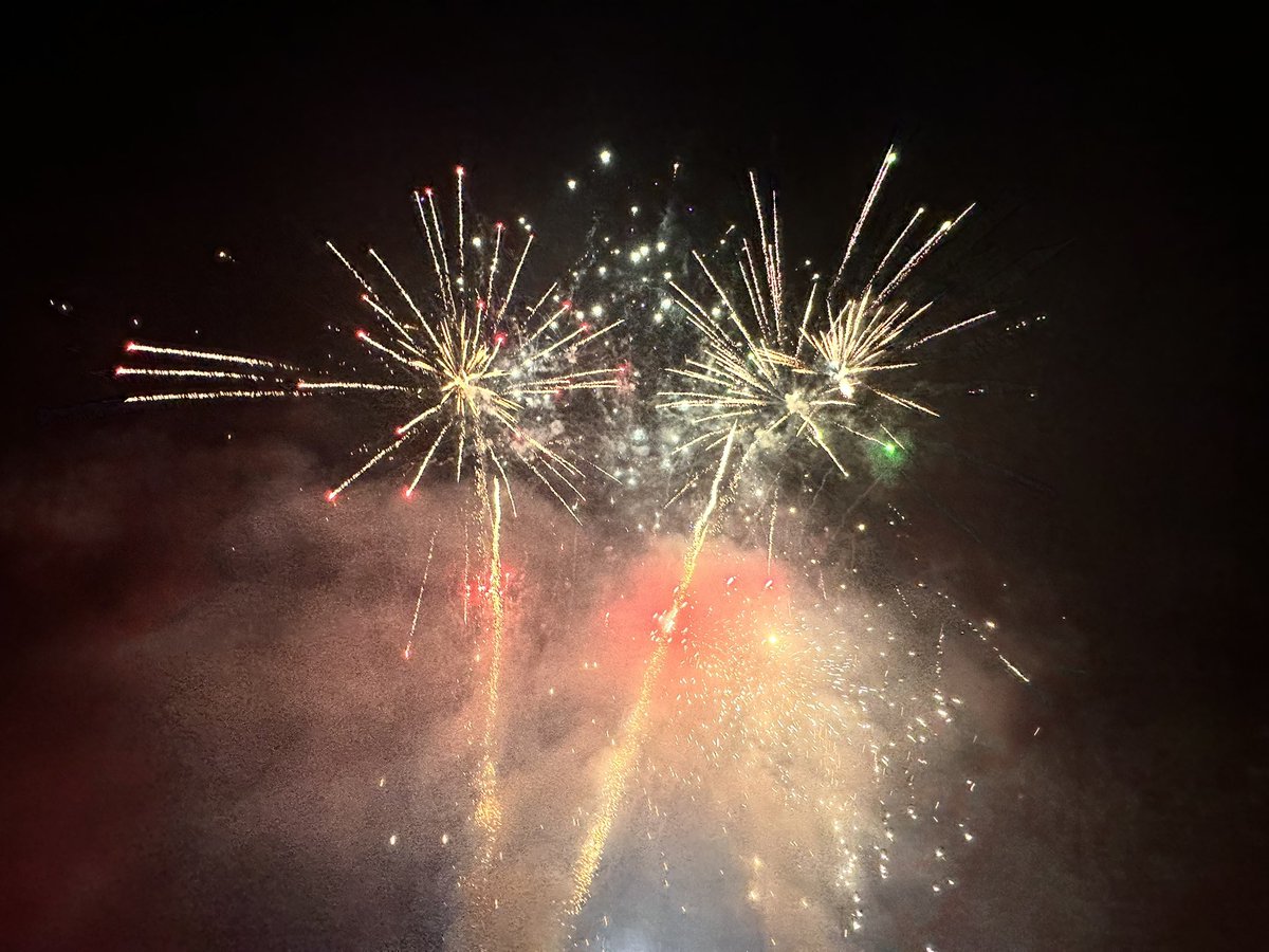 MilbrathTherese's tweet photo. Happy 250, America! https://t.co/Vc58MsH4Sn