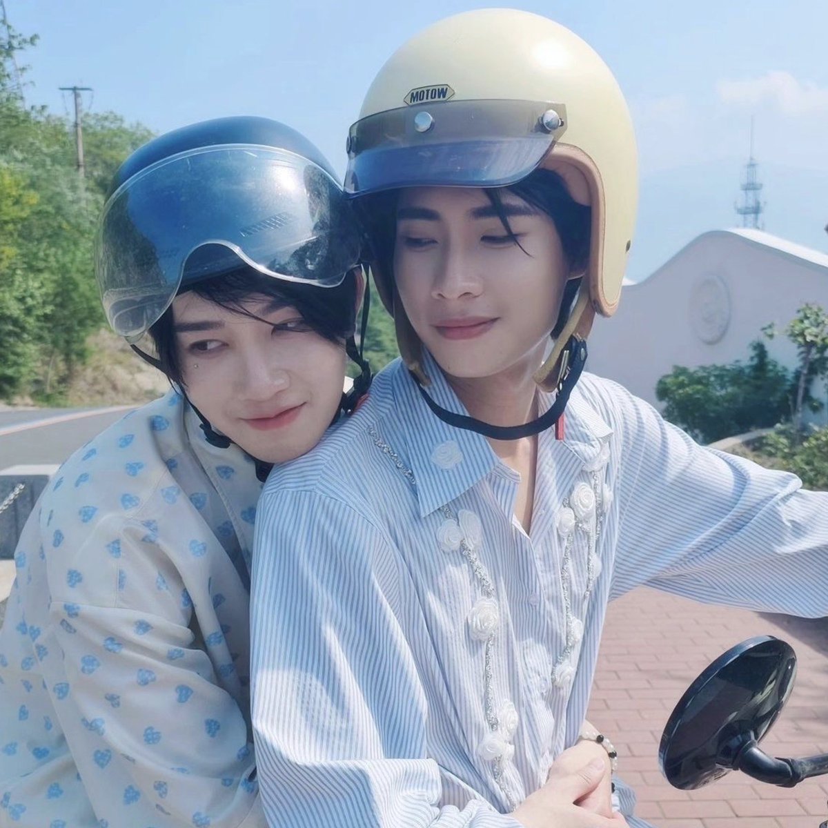 mudeynia's tweet photo. ก้อนโมจิสูตรนุ่มพิเสด โดนนวดจนเนียนแล้วทิ้งตัวลงบนแผ่นนวดแป้ง ✊🏻🍡🍙🎀🐈🍥 https://t.co/R8A11WHd70