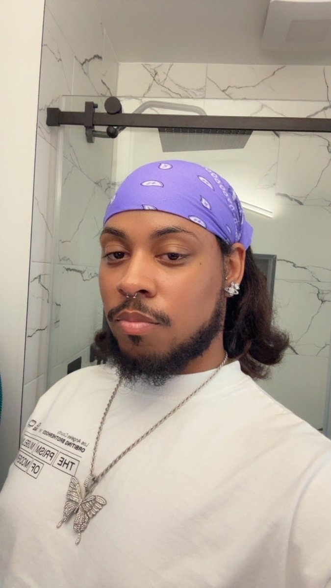 _Lul_Jayyy's tweet photo. ✨💜 https://t.co/TFlYQErcqy