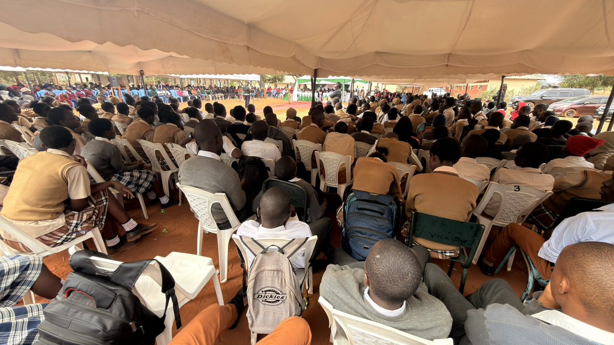 Profmutisya's tweet photo. 𝐓𝐡𝐞 𝐊𝐢𝐥𝐨𝐦𝐞 𝐖𝐞 𝐖𝐚𝐧𝐭 𝐄𝐝𝐮𝐜𝐚𝐭𝐢𝐨𝐧 𝐒𝐲𝐦𝐩𝐨𝐬𝐢𝐮𝐦 𝟐𝟎𝟐𝟔

I was delighted to join learners, parents, teachers, and community leaders at Muani Secondary School in Kilome Constituency and to grace 𝐓𝐡𝐞 𝐊𝐢𝐥𝐨𝐦𝐞 𝐖𝐞 𝐖𝐚𝐧𝐭 𝐄𝐝𝐮𝐜𝐚𝐭𝐢𝐨𝐧 𝐒𝐲𝐦𝐩𝐨𝐬𝐢𝐮𝐦 𝟐𝟎𝟐𝟔.

In my keynote address, I emphasized that our learners are at a critical stage of both their educational journey and personal development. The choices they make today will significantly shape their future.

Every successful person was once a young learner with dreams, determination, and a willingness to learn. Your background does not define your destiny; rather, it is your attitude, discipline, resilience, and commitment to excellence that determine how far you will go.

I encouraged our learners not to fear Science, Technology, Engineering, and Mathematics (STEM). The world is evolving rapidly, and Kenya and Africa need a new generation of innovators, researchers, entrepreneurs, and leaders who will solve tomorrow’s challenges through knowledge, creativity, and innovation.

In addition, I urged every learner to pursue excellence, embrace lifelong learning, and uphold integrity in all they do. The future belongs to those who prepare for it today.

I also shared the commitment of the government in ensuring that every learner accesses quality education, through financing for infrastructure development and learning materials.

Congratulations to the organizers of The Kilome We Want (TKWW) for hosting such a remarkable and impactful education symposium. Together, we can inspire and empower the next generation to build a brighter future for our nation.