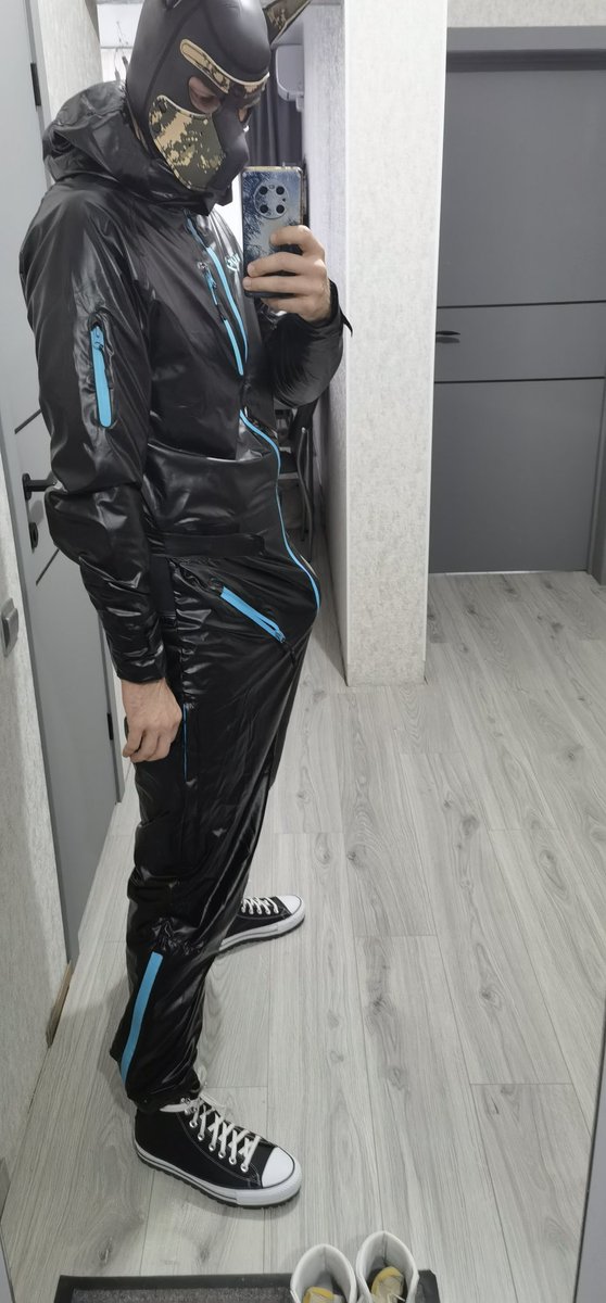 Alex48503938's tweet photo. New suit from #twinkx has arrived at last https://t.co/a4TsycJQQc
