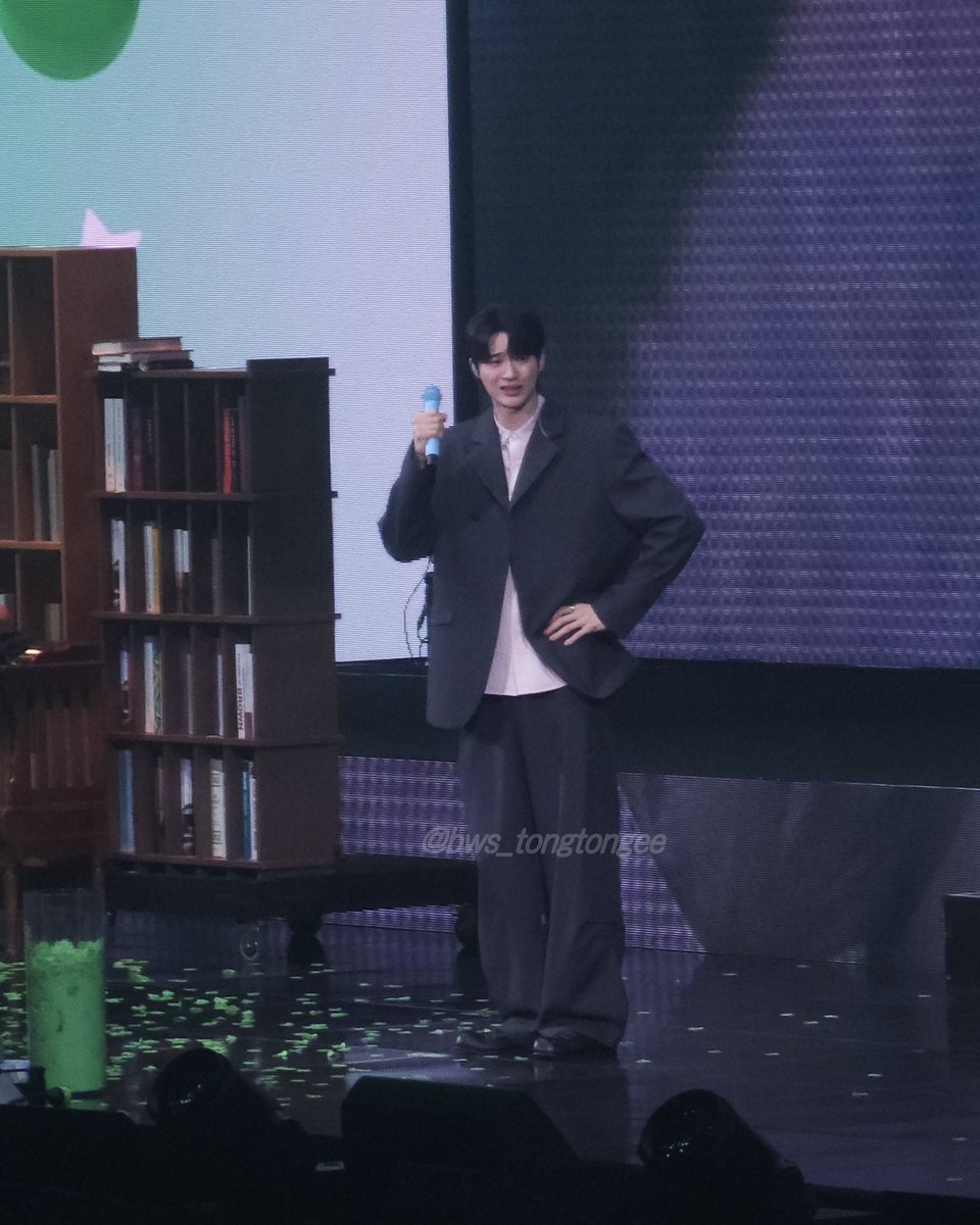 bws_tongtongee's tweet photo. 마음이 아픈데 차마 울지마라고 못하겠는 귀여움…🤍🥟

#변우석 #ByeonWooSeok https://t.co/6D9cuWHEyL