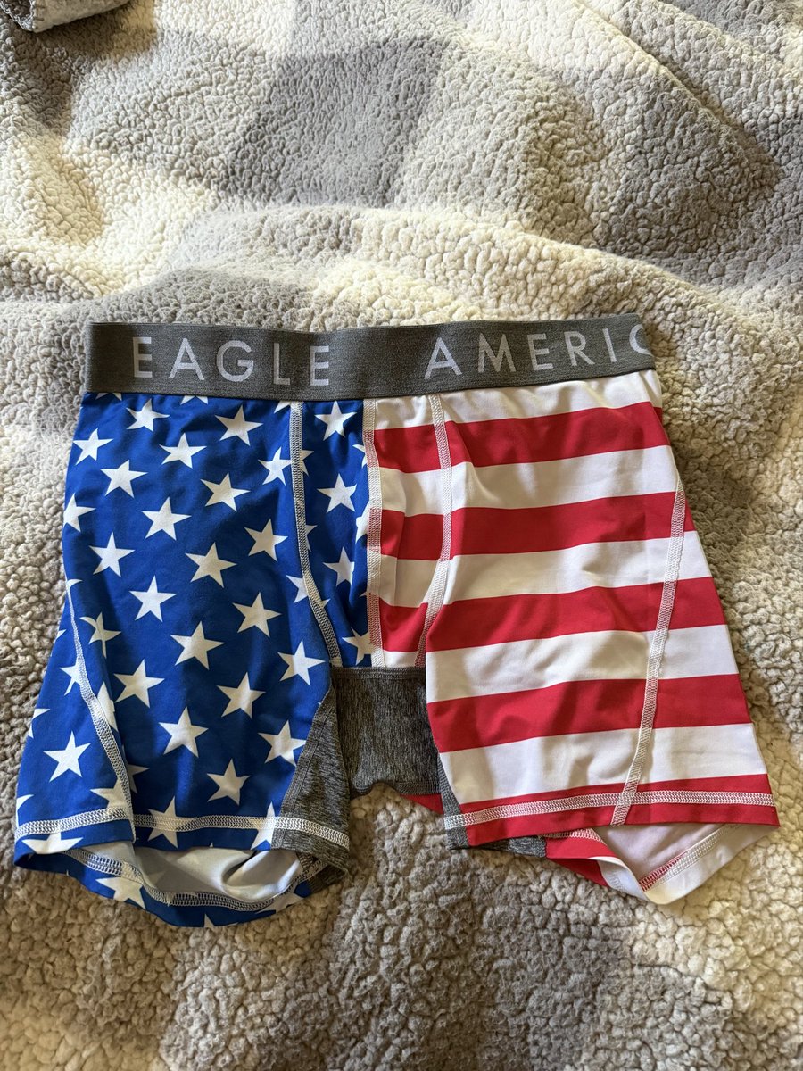WiacRico's tweet photo. Y’all rate my ootd #freedom https://t.co/j1IcBkfIxx