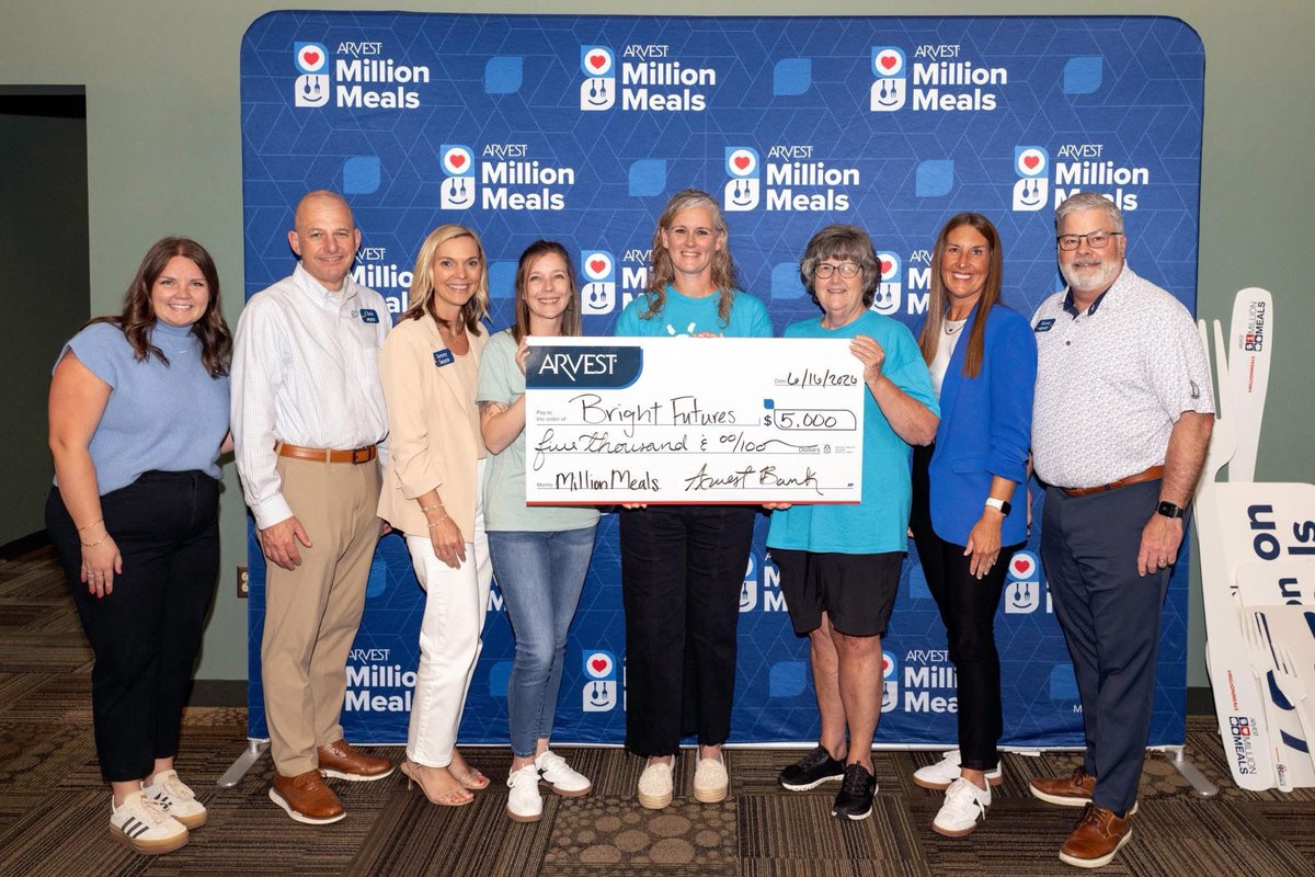 BF_Arkansas's tweet photo. Thank you for being champions for our Bright Futures Huntsville students, Arvest Bank!🩵
. . .
#BrightFuturesHuntsville #BrightFuturesArkansas 
#EveryChildDeservesAChampion #BrightFuturesUSA https://t.co/yljrucetXw