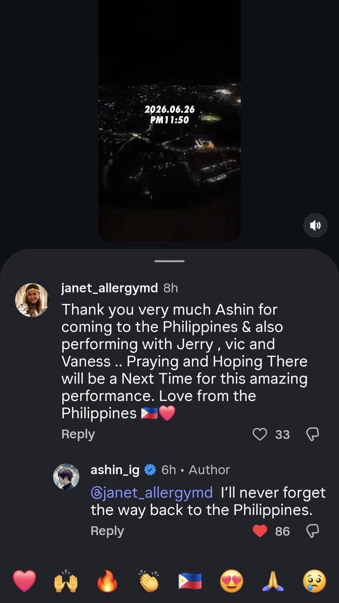 janetyamz's tweet photo. Thank you ashin for fulfilling our dreams!🧡 We are still hopeful that there will be more of this soon! 🙏
#JerryYan #Vicchou #VanessWu #Ashin https://t.co/3OULDHqOD7