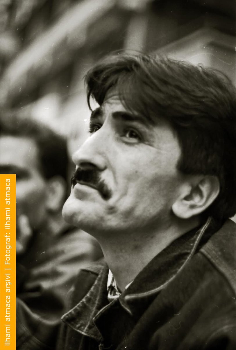 ilhamiatmaca's tweet photo. Objektifimden Nihat Genç.
(Sakarya Çay Ocağı - 1987)
.
Allah gani gani rahmet eylesin! https://t.co/af0L7nhUC2