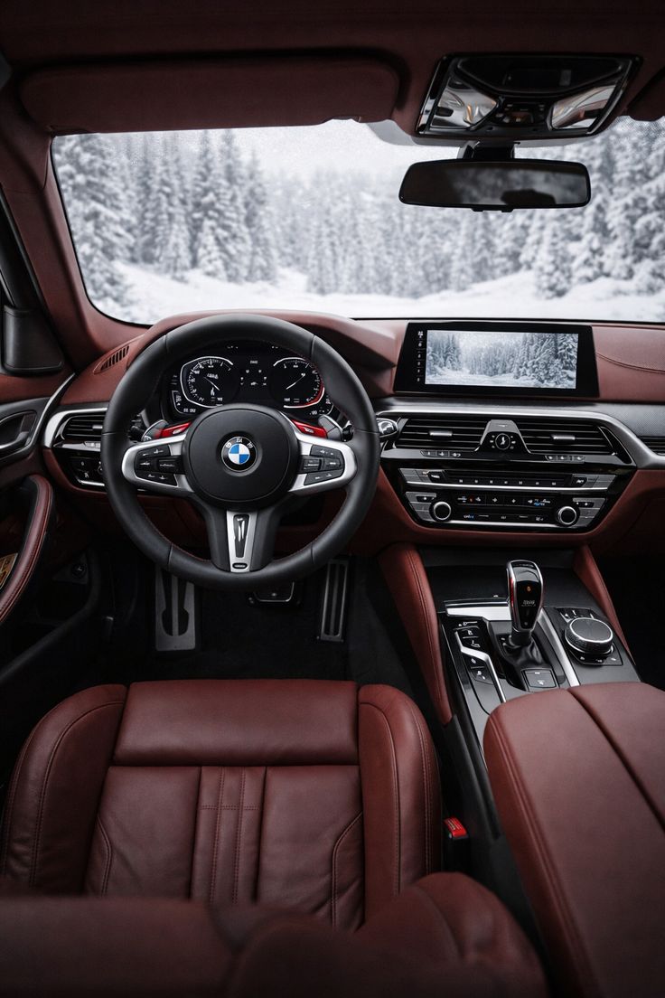 autochat360's tweet photo. Which interior would you choose to drive every day? https://t.co/b1xRhHaZC3