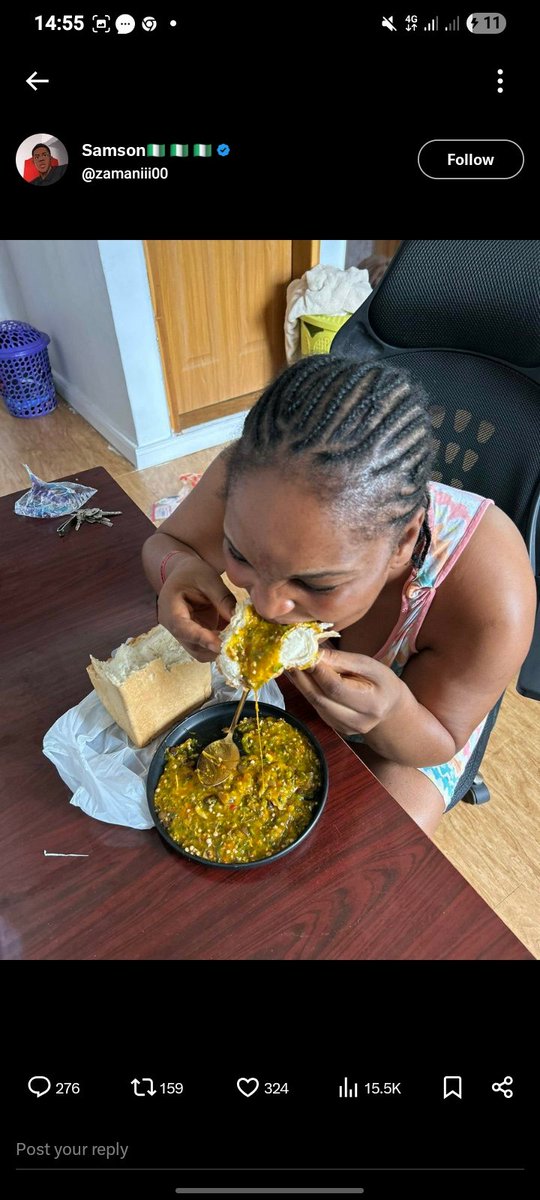 constance_88498's tweet photo. Okro soup and bread 🍞 
Omo https://t.co/3PI2yNSTge