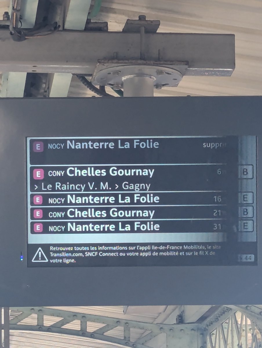 JUJAVA93's tweet photo. Est-ce que c'est possible à la @RERE_SNCF d'être fiable une putain de fois et de ne pas annuler les trains une minute avant leur arrivée ? Après ça va c'est pas comme si on payait 100€ par mois pour un service pitoyable. https://t.co/SC0ZFMKwbN