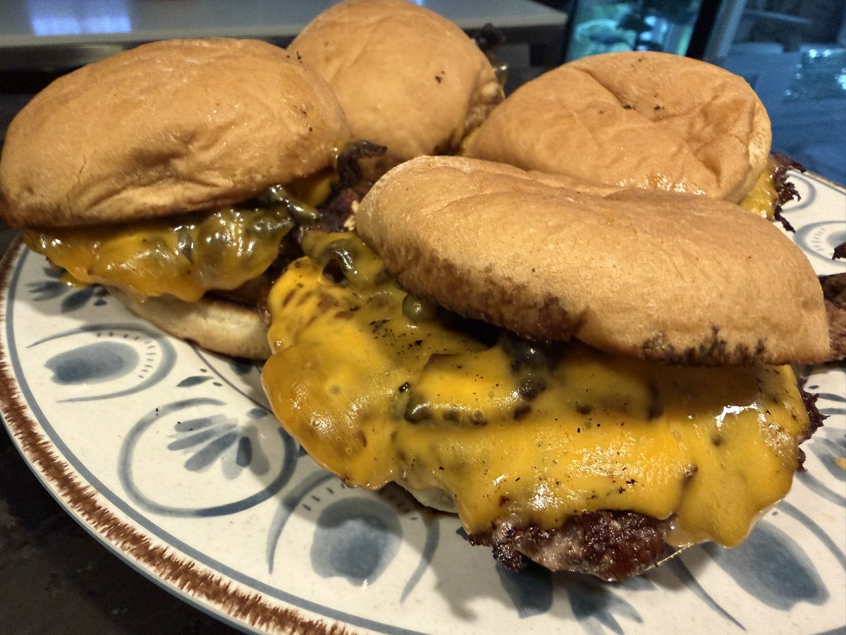 AnthonyLaPanta's tweet photo. Getting dialed in on a new @BlackstoneGrid grill. Pork chops, Dago sandwiches, Filets, and smash burgers have all turned out great! https://t.co/69UEDryZ2M