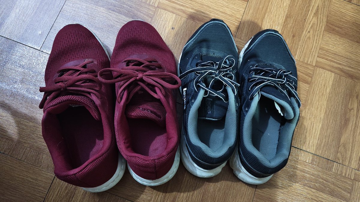 pika_li's tweet photo. @tanyarlfes League/legas, dan/atau new balance, coba2 aja dulu di sports station di mall2. Aku cocok di 2 merk itu. Harga kalo diskon bs dpt kurang lebih di 500k pinter2 milih aja❤
Dipake lari cepat enak, jalan jauh juga enak. https://t.co/uNSR2Xf3Rz