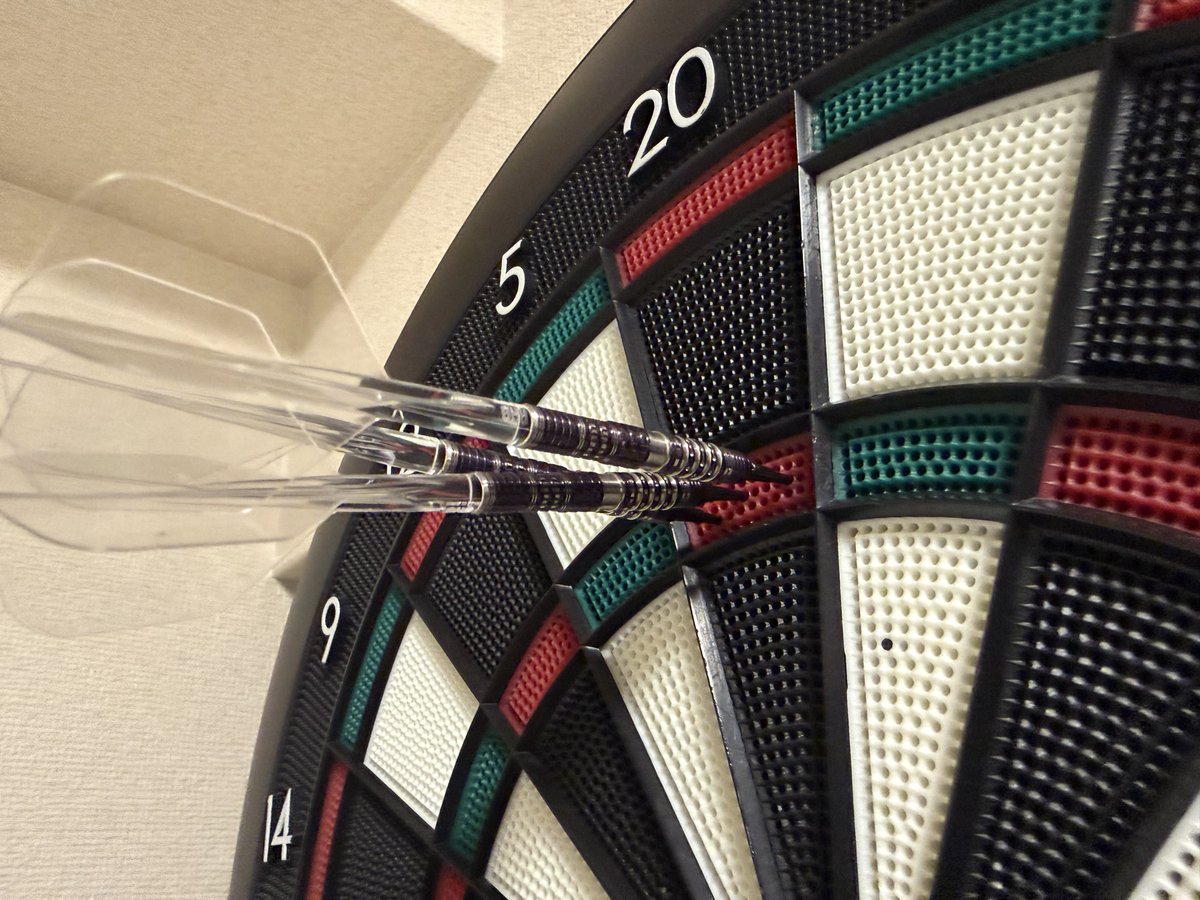 TOBENAIPENGUIIN's tweet photo. このバレル凄いw
180が止まらないw
ストレートなのにトルピードみたいに簡単に飛んでく https://t.co/GjSdkFVHSt
