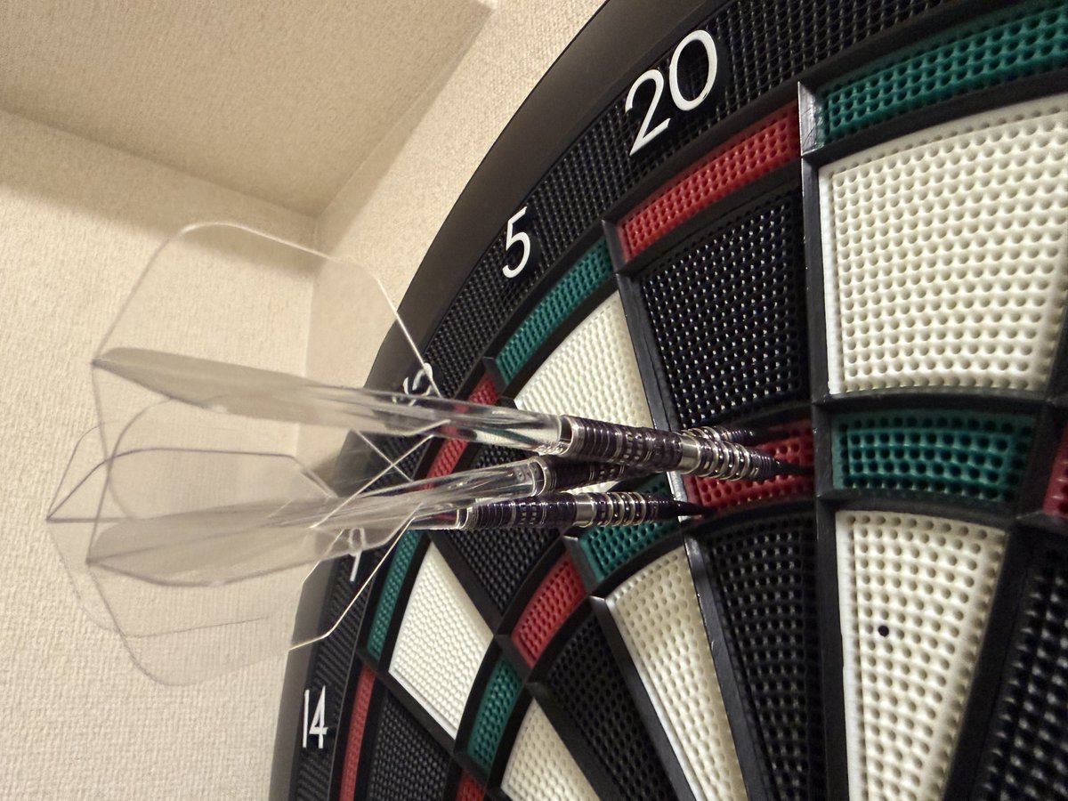 TOBENAIPENGUIIN's tweet photo. このバレル凄いw
180が止まらないw
ストレートなのにトルピードみたいに簡単に飛んでく https://t.co/GjSdkFVHSt