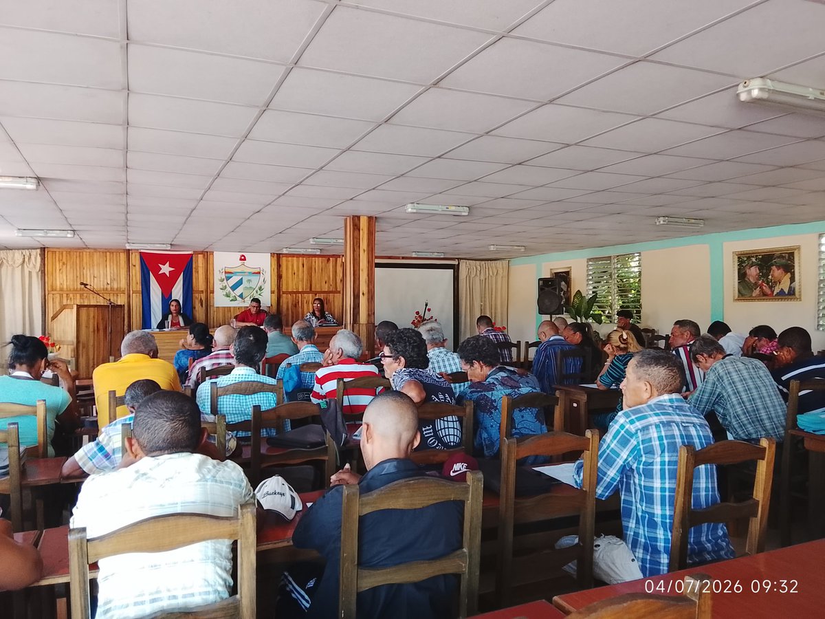 PresidenteYara's tweet photo. #Yara || XXVIII Sesión Ordinaria de la Asamblea Municipal del Poder Popular, correspondiente al XVIII período de mandato.
Volvemos a reunirnos para analizar, debatir y proyectar acciones que impactan directamente en la vida de nuestro pueblo. https://t.co/WaM3Vzr0bl