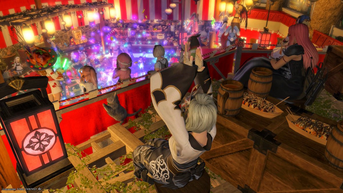 nem_alcott's tweet photo. お祭りの募集がありましたのでそちらにもお邪魔…！

凄くお祭りな会場ですごいハウジング！
演奏も聞けて楽しかったです🎶

#らぴまつりSS企画
#らぴまつり https://t.co/Z8VM3FDaWL