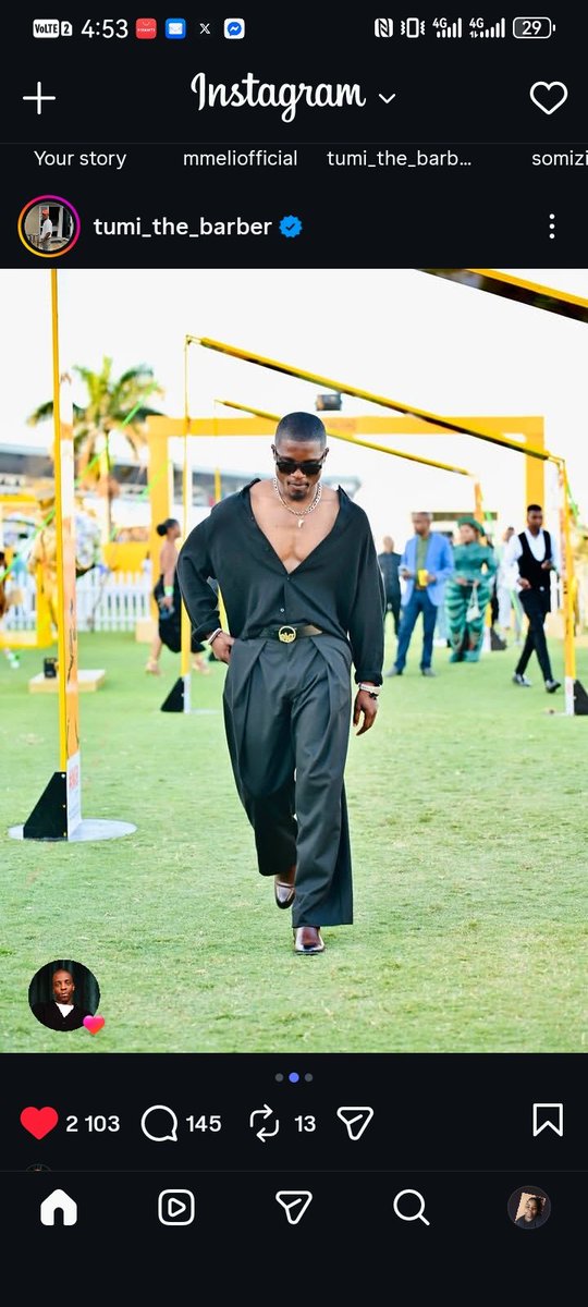 NondumisoMaph11's tweet photo. On my died homies nigga tumi the barber outfit for Durban july
#hollywoodbetdurbanjuly2026
#tumithebarber https://t.co/BKtf2mV7uK