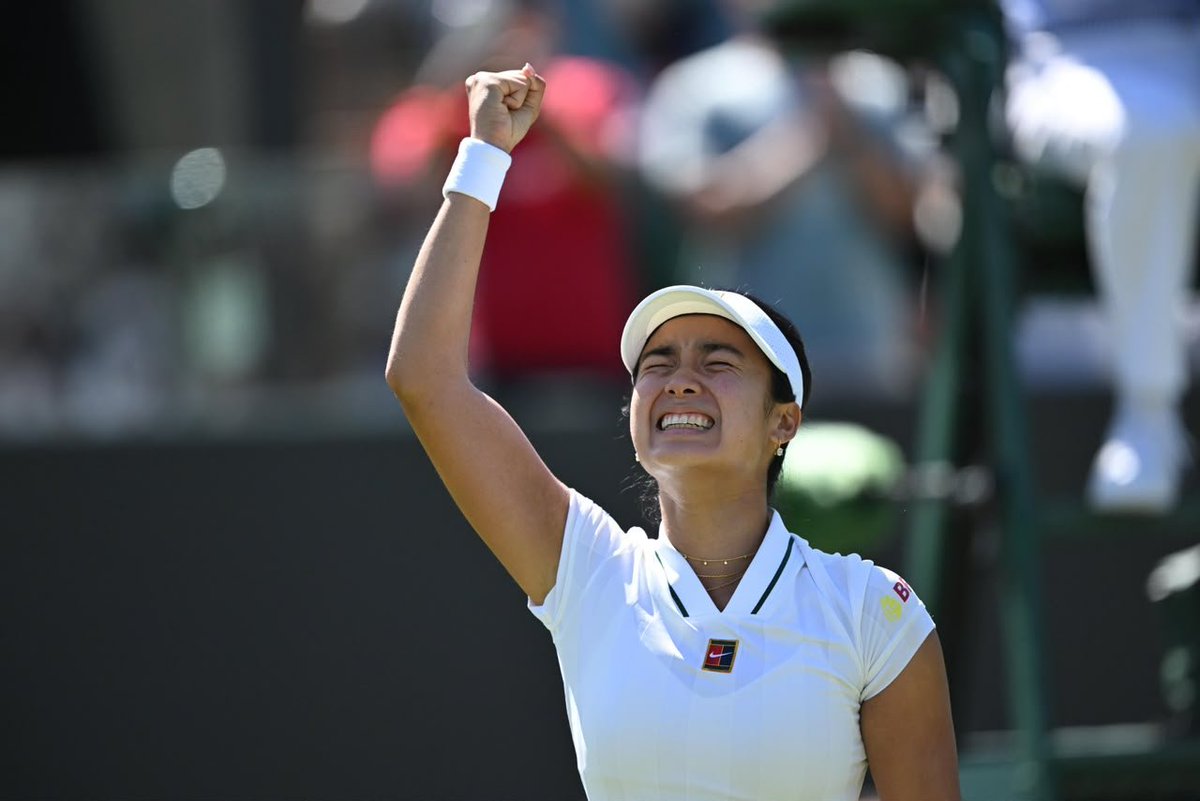 asian_tennis's tweet photo. Alexandra Eala has shaken up Wimbledon….👏

The Filipina produced a fearless display to beat defending champion Iga Swiatek 7-6(9) 6-2 and book her place in the fourth round.

She held her nerve in a thrilling opening-set tie-break, then took control completely in the second. One of the standout wins of her career — and a new Wimbledon upset to remember.

#Wimbledon #AlexandraEala #PhilippineTennis #AsianTennis #ATF
