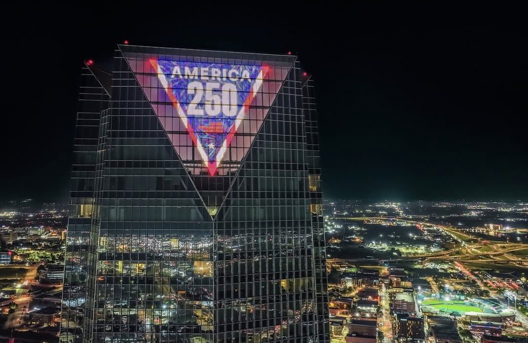davidfholt's tweet photo. Happy Independence Day, OKC!  

(photo of downtown OKC by @flighttimeokc) https://t.co/4Nj8AIjXW3