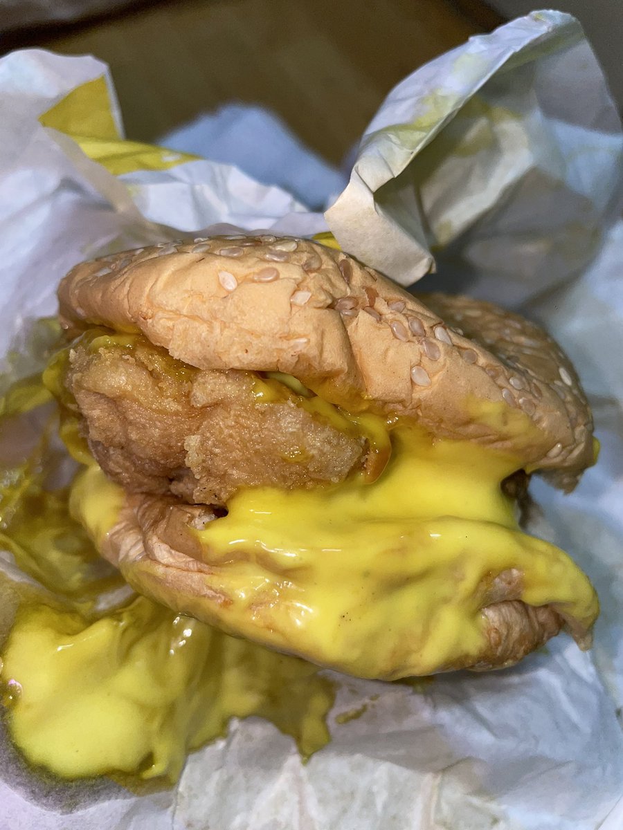 freudiancase's tweet photo. omagah bruh 🤤 #foodtwt https://t.co/fnojuCI24d