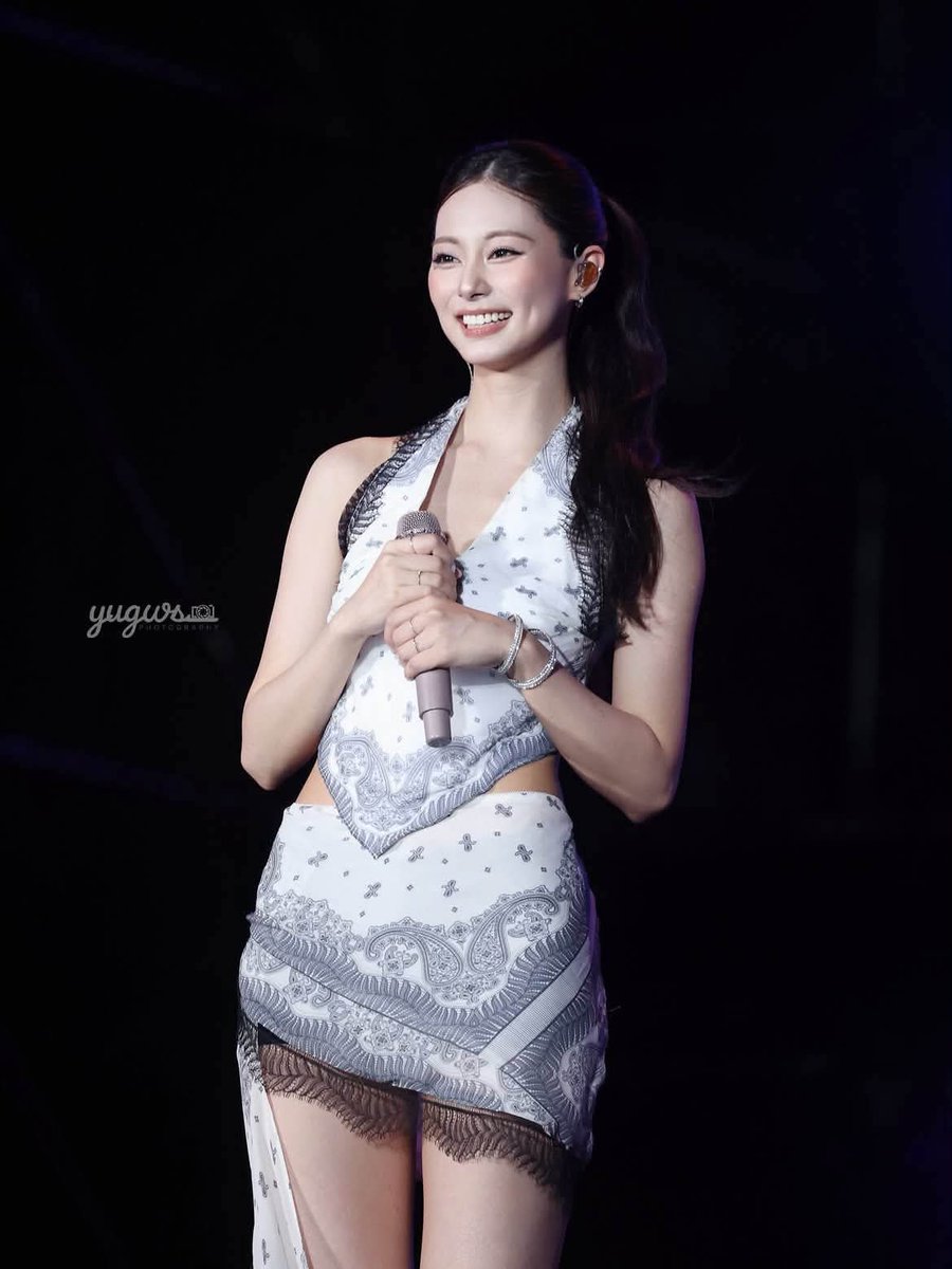 jessniuniu's tweet photo. [260703] Kaohsiung Beer Rock Fes.

Que linda la sonrisa 😘

#TWICE #트와이스
#TZUYU #쯔위 #ツウィ #子瑜
#RockingWithTZUYU
#高雄啤酒音樂節
#BeerRockFestival2026 https://t.co/wrUZZ0F6me
