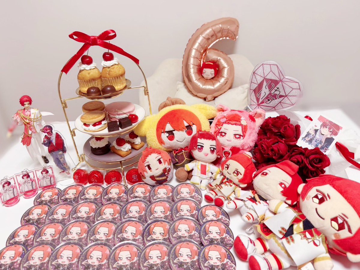 Liura_rinka's tweet photo. 𝘏𝘢𝘱𝘱𝘺 𝟨𝘵𝘩 𝘈𝘯𝘯𝘪𝘷𝘦𝘳𝘴𝘢𝘳𝘺 

変わり続ける毎日の中で、変わらずそこにいてくれてありがとう

君が届けてくれる歌や言葉が、私を何度も救ってくれました

これから先も、君が笑って進める未来でありますように⟡.·
 
 #りうらくん6周年おめでとう 
 #きいてよりうらくん https://t.co/t39vBaGBh5