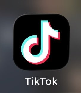 ysk_25_'s tweet photo. TikTokでイケメン出てきたらフォローする癖どうにかしたい笑 https://t.co/aaOzXzLBj1