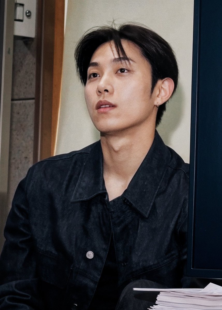 kweonohyul's tweet photo. INI SIH GONGNYA😩❤️

feel free to save, tapi jangan self claim yaa. aku ngeditnya effort haha https://t.co/lMfXm5CQLF