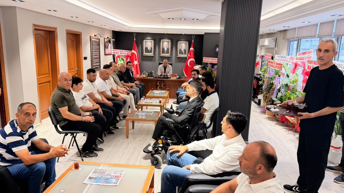 01_mhp's tweet photo. Milliyetçi Hareket Partimize duyulan güven her geçen gün daha da büyüyor.

İl Başkanımız Sayın Hakan Yıldırım’ı ziyaret eden 35 kıymetli hemşehrimiz, partimize katılarak teşkilatımızın gücüne güç kattı.

Bilge Liderimiz Sayın Devlet Bahçeli’nin emrinde; birlik ve beraberlik içerisinde, Adana’mıza, aziz milletimize ve kutlu davamıza hep birlikte hizmet etmeye devam edeceğiz.