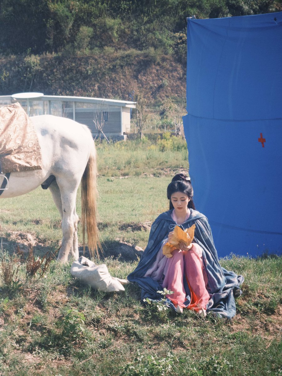 itsmybailu's tweet photo. Mo Li's Drama Becomes the 2nd Quarter Historical Drama Champion in Tencent Entertainment's 2nd Quarter Influence Rankings 😍🥳🥳

Congrats Moli 😍🥳

#bailu #moli #thefirstjasmineend https://t.co/JArl5qirGI