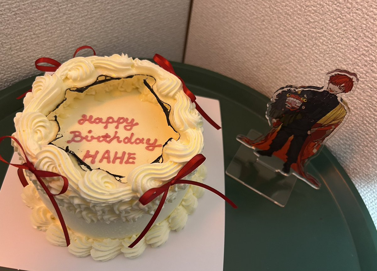 usadaash_nqrsen's tweet photo. ⋆⸜ ʜᴀᴘᴘʏ ʙɪʀᴛʜᴅᴀʏ ⸝⋆

これは誰の徂く道だ？

#拝啓はへー
#はへー誕生祭
#はへー誕生祭2026 https://t.co/N9Ue8KYW3p
