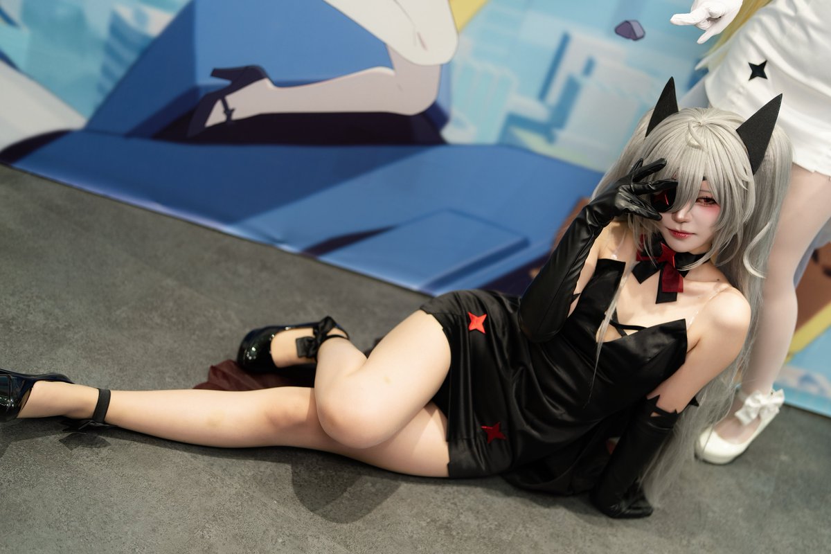 w00ng_2's tweet photo. 260704 DJMAX 팝업스토어 &amp; 콜라보 카페

DJMAX RESPECT - 엘 페일

@miumyu_cosplay 

#DJMAX #ELFAIL https://t.co/aa6MTawZJA