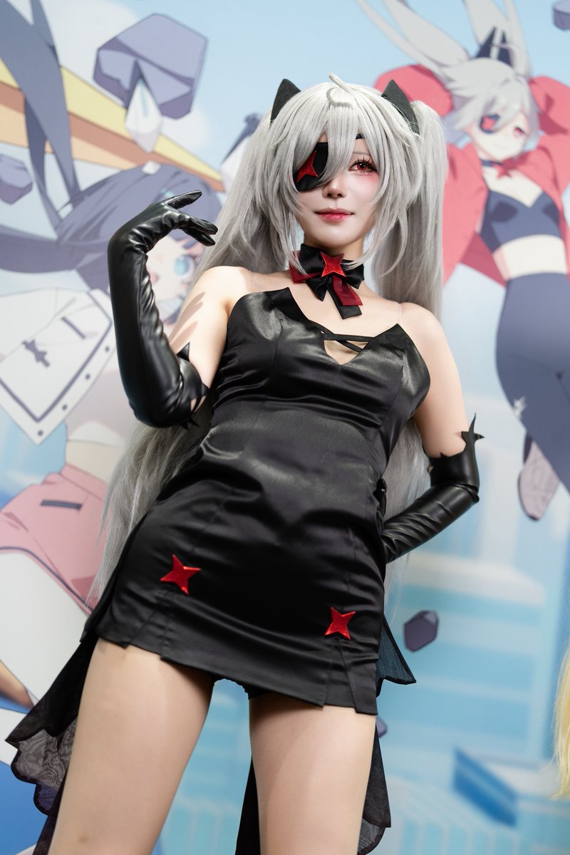 w00ng_2's tweet photo. 260704 DJMAX 팝업스토어 &amp; 콜라보 카페

DJMAX RESPECT - 엘 페일

@miumyu_cosplay 

#DJMAX #ELFAIL https://t.co/aa6MTawZJA