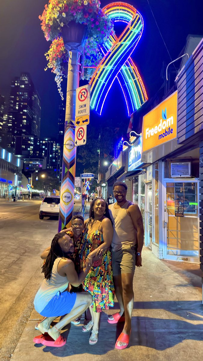 UjuAnya's tweet photo. Sirry and I spent time in Toronto with some beloved members of our chosen family. Our Igbo brother Ify @Ifyoraz and his husband Bright @imbrightj who cooked us the sweetest ofe onugbu🥰🏳️‍🌈🥰🏳️‍🌈🥰 We are so grateful for your friendship! https://t.co/lhPmdm27BN
