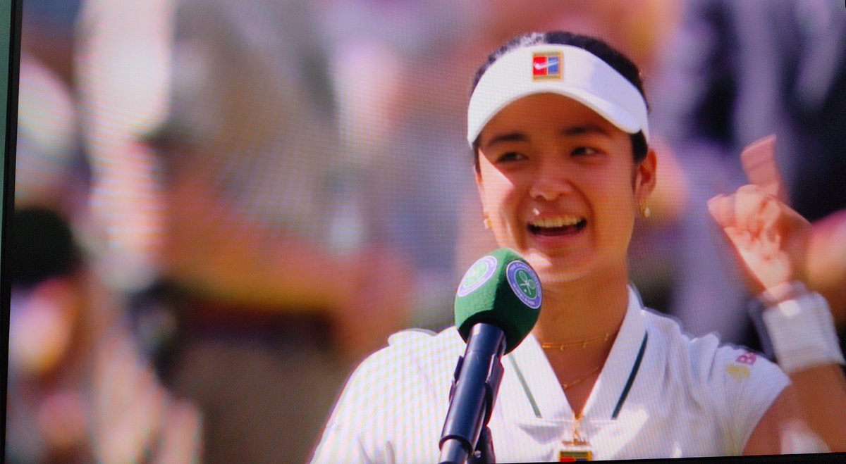 gee08cayago's tweet photo. Winner! 🙌 you go, girl! #AlexEala #Wimbledon https://t.co/FkvUGf3Qto