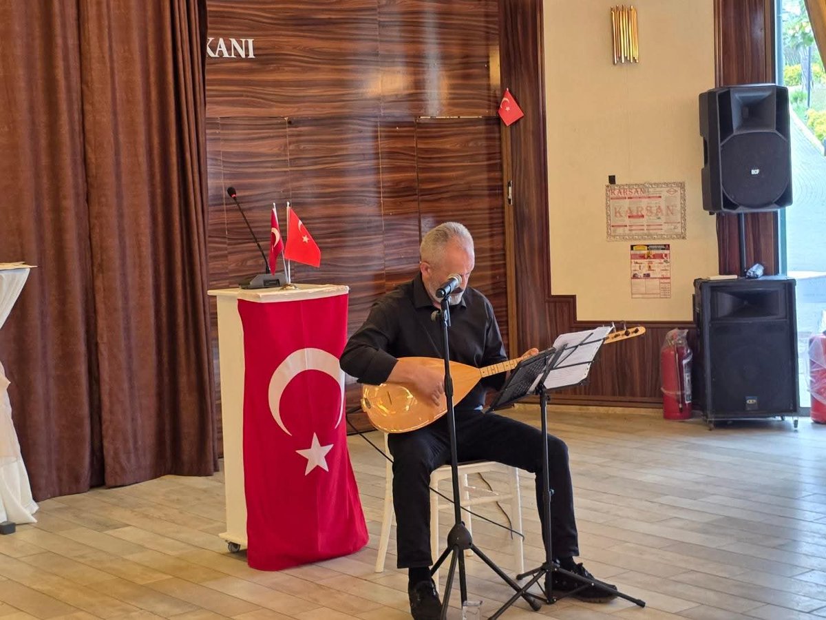 erdoganakgull's tweet photo. Şile Bilim Kültür ve Cemevi Derneği tarafından düzenlenen Aşure Programı'na, önceki dönem Kağıthane Belediye Başkanımız Sn. Fazlı Kılıç ile birlikte katılım sağladık.
@abdullahozdemir 
@akpartiistanbul 
#hermahallesiyleistanbul https://t.co/tCV6RcwcQG