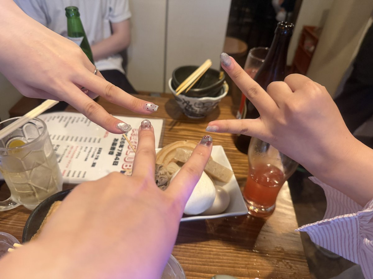 osoland_com's tweet photo. たのしかったぁ！！！！
ひなみさんに会いに来たらすごくたくさんの人と出会えて、とても嬉しい日でした！！
しかも選曲が素敵すぎて……鬼ぶっ刺さり( ；ᗜ； )
ありがとうございました！！🥹 https://t.co/j0ZaFJOpXw