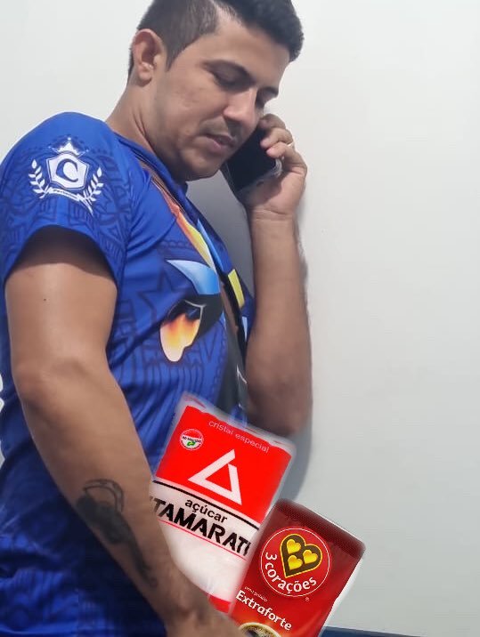 jjgunk's tweet photo. assim já pra essa festa da vitória do caprichoso https://t.co/3xHKiMlzxS
