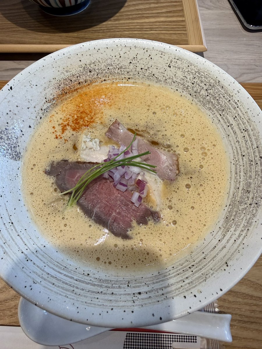 lw324's tweet photo. 今日のラーメン
at えびそば緋彩 https://t.co/jug9qGd6o7