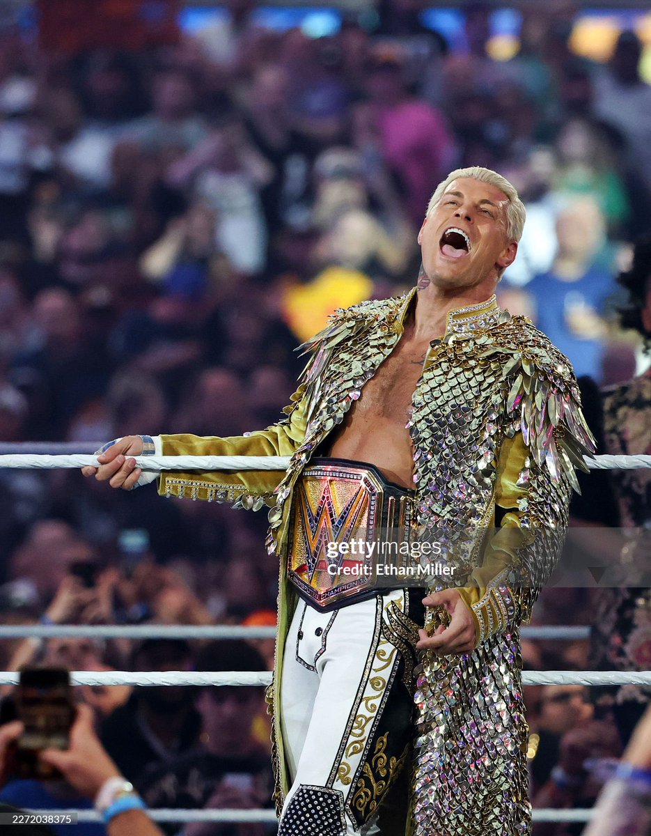 CastagnaTiffany's tweet photo. Monday - Chicago - Golden Boy - 4x Undisputed #WWE Champion 

#CodyRhodes #QB1 #WWERaw https://t.co/4f0n7V4tHV