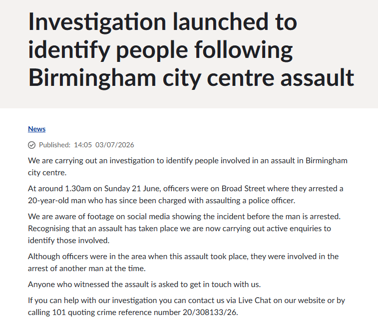 Mirjam152's tweet photo. De Birmingham Politie is nu toch op zoek naar de mannen die de (door hen gearresteerde) blanke jongen hebben aangevallen. Die ze gewoon lieten lopen. 

Geen excuses voor de idiote behandeling van het slachtoffer, die nog steeds wordt vervolgd voor 'assault of a police officer'. https://t.co/X0Uo4WdReH