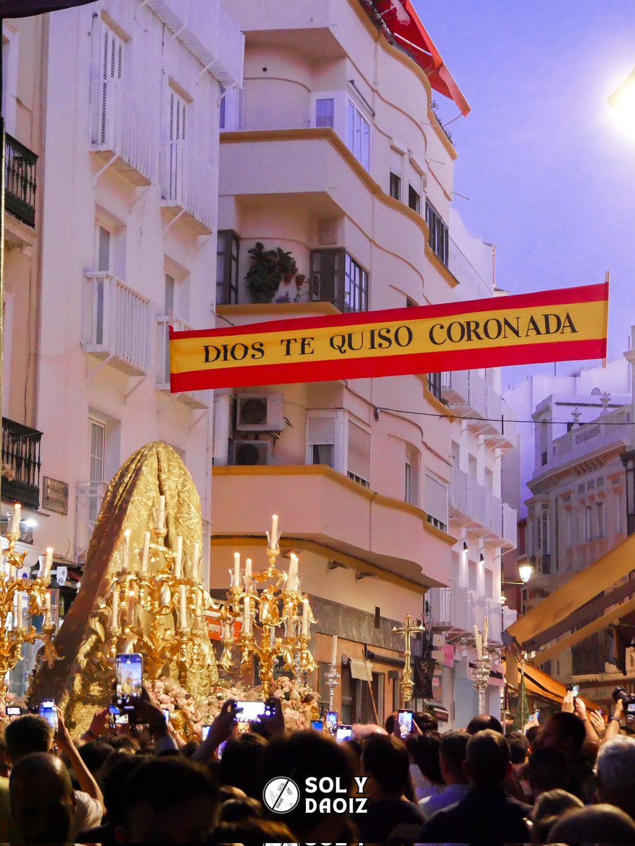 sol_y_daoiz's tweet photo. Un año atrás...
@Hdad_Redencion @AMRedencion @amrociosevilla
📸 @sol_y_daoiz
#Rocio #Coronacion #TDSCofrade https://t.co/QpV2NWfrRf