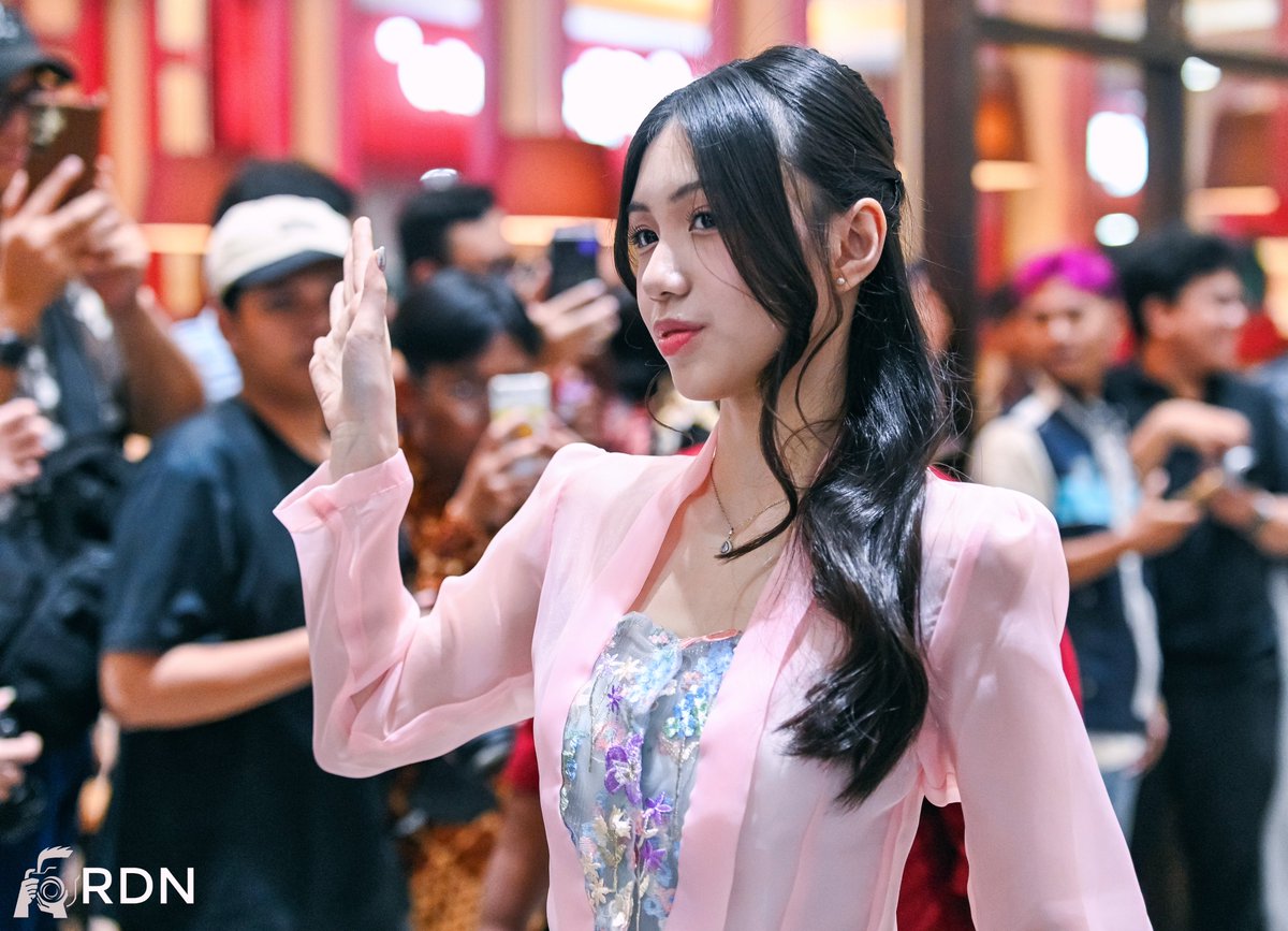 RDNADN's tweet photo. .@Michie_JKT48 ckpbgtckpbgt https://t.co/DvpykDbLcw