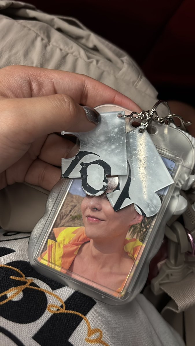 A_xiurenity00's tweet photo. Last day tomorrow! Let’s gooo!!
Bukas ko pa matatapos akin hahaha
#PhixoPathcode
#EXhOrizonMNLStampRally
#EXhOrizonInManila
@weareoneEXO https://t.co/FHUgBvNGWl