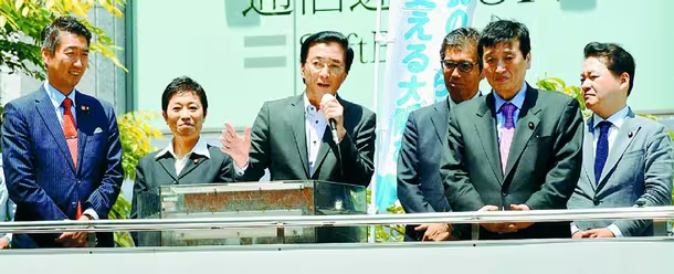Q17473's tweet photo. この中に参政党が加わるの？
絶対見に行くわ。 https://t.co/BURpsBvQsi