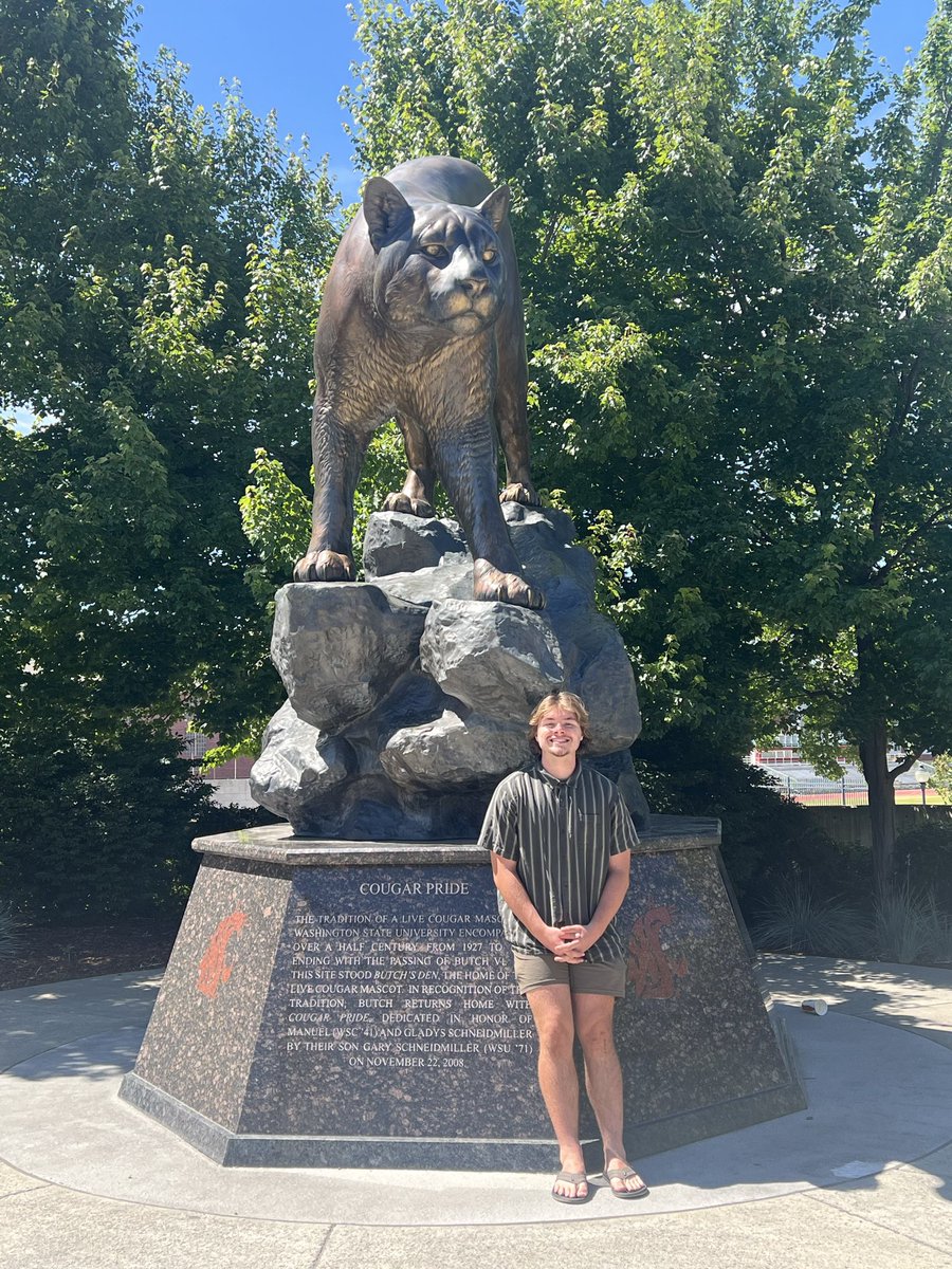 HaydenHill27's tweet photo. 🇺🇸 Happy 4th of July! Grateful for the opportunity to road trip across this incredible country, exploring new places, visiting colleges, and meeting some amazing coaches along the way. Every stop is a chance to learn, grow, and chase the next opportunity. https://t.co/h2aIWbiEI2